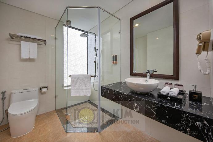 Imagen de la habitación del Hotel Santa Luxury. Foto 9