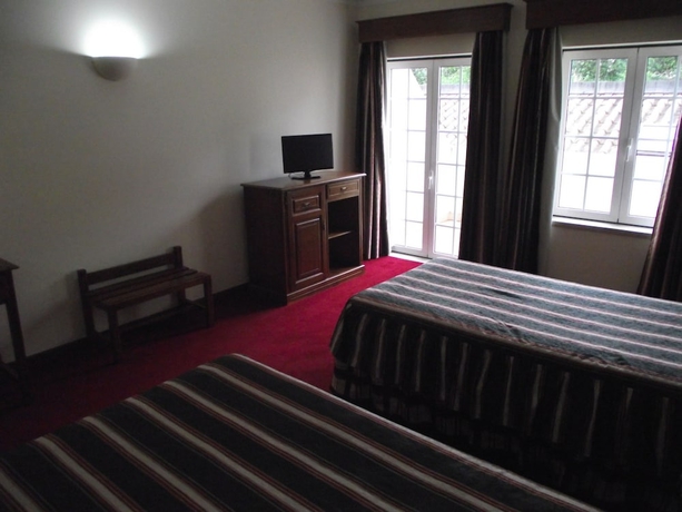 Imagen de la habitación del Hotel Santa Maria, Alcobaca. Foto 4