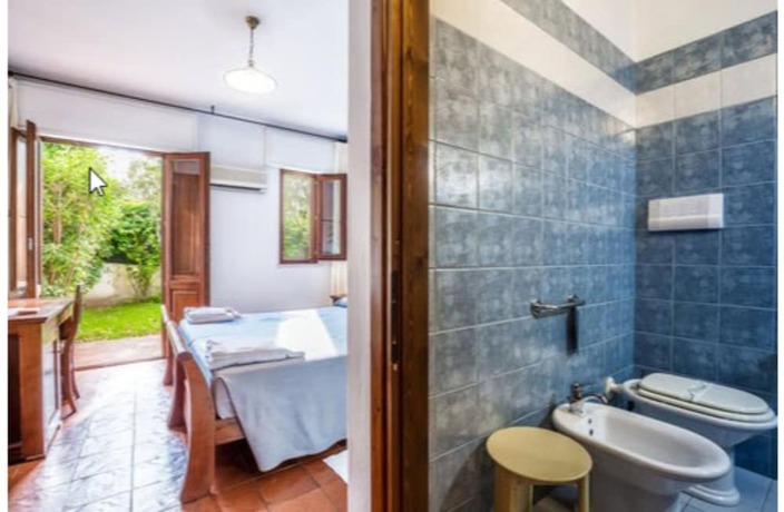 Imagen de la habitación del Hotel Santa Maria, Baunei. Foto 5