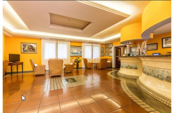Imagen de los interiores del Hotel Santa Maria, Baunei. Foto 13