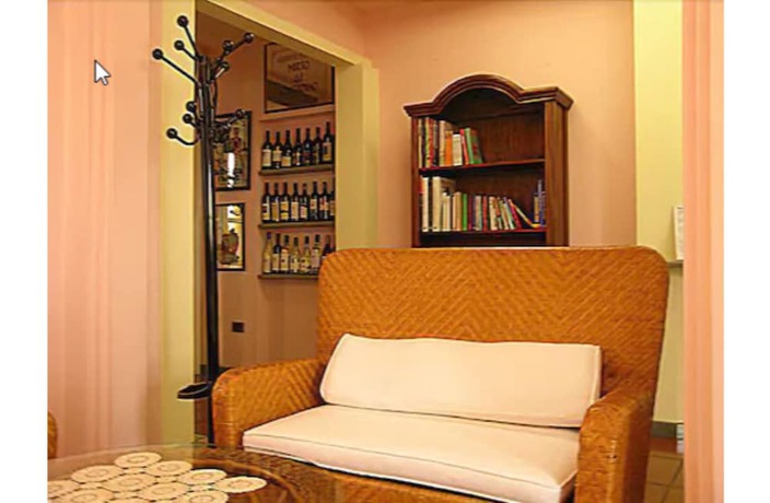 Imagen de los interiores del Hotel Santa Maria, Baunei. Foto 14