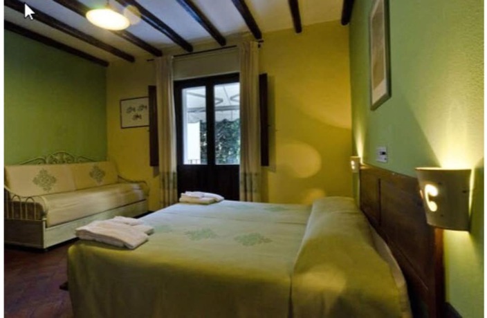 Imagen de la habitación del Hotel Santa Maria, Baunei. Foto 12