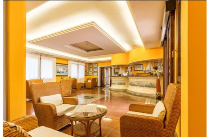 Imagen de los interiores del Hotel Santa Maria, Baunei. Foto 19
