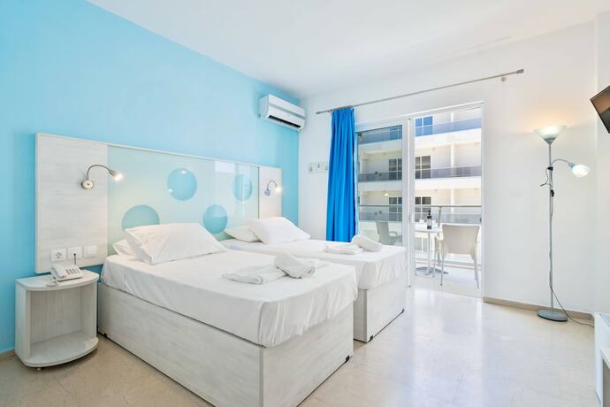 Imagen de la habitación del Hotel Santa Maria City. Foto 16