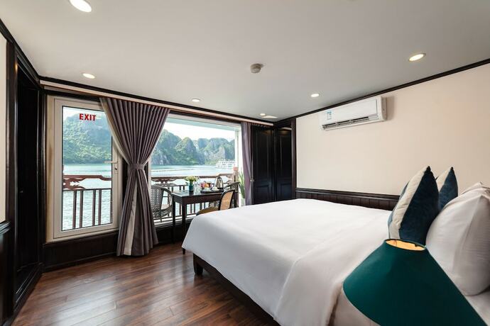Imagen general del Hotel Santa Maria Cruises Halong Bay. Foto 7