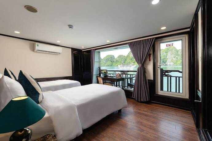 Imagen de la habitación del Hotel Santa Maria Cruises Halong Bay. Foto 36