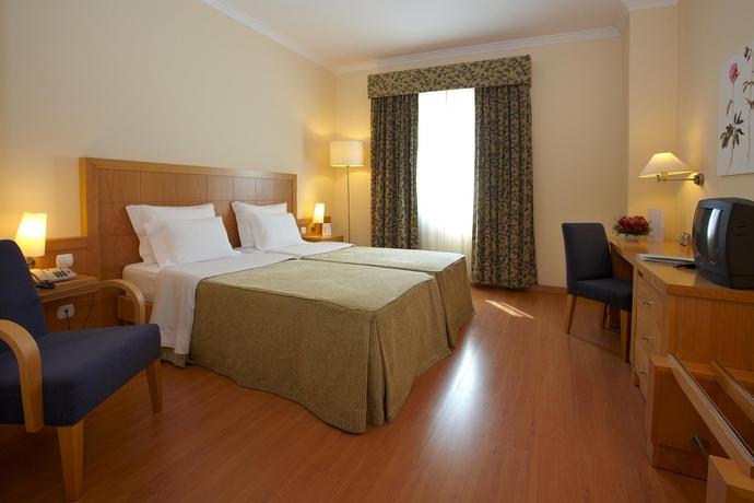Imagen de la habitación del Hotel Santa Maria, Fatima. Foto 4