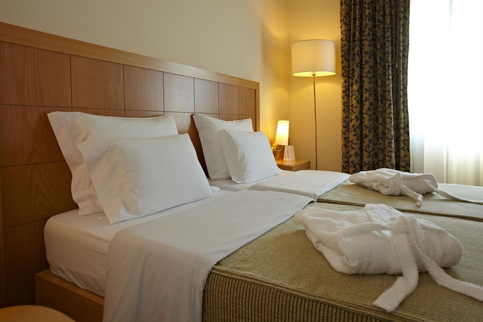 Imagen de la habitación del Hotel Santa Maria, Fatima. Foto 6