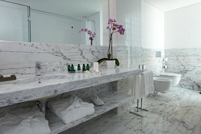 Imagen de la habitación del Hotel Santa Maria, Fatima. Foto 8