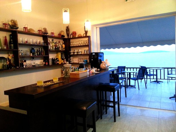 Imagen del bar/restaurante del Hotel Santa Maria, Nauplia. Foto 3