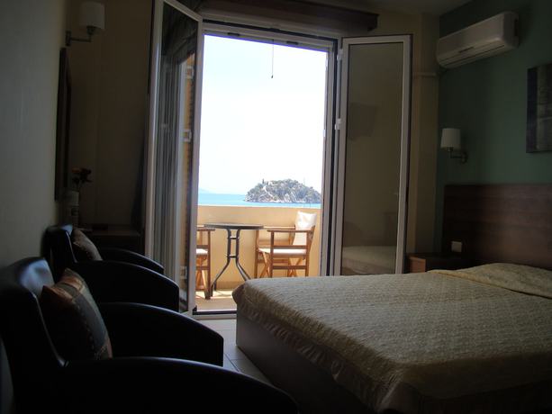 Imagen de la habitación del Hotel Santa Maria, Nauplia. Foto 7