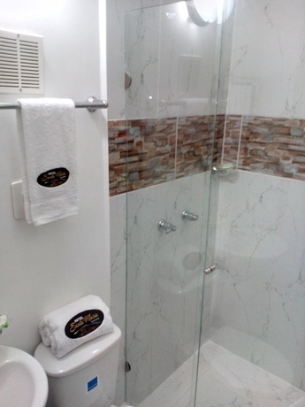 Imagen de la habitación del Hotel Santa Maria Pereira. Foto 9