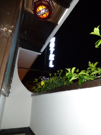 Imagen de los exteriores del Hotel Santa Maria Pereira. Foto 16