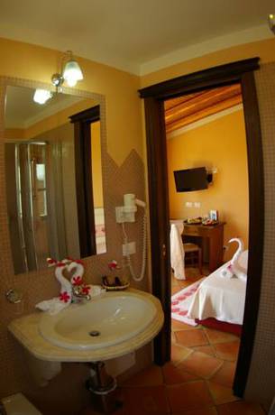 Imagen de la habitación del Hotel Santa Maria Resort, Orosei. Foto 5