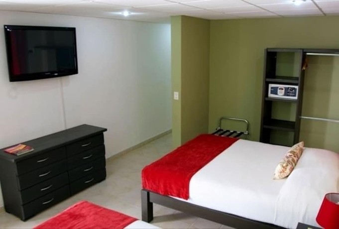 Imagen de la habitación del Hotel Santa María And Suites. Foto 2