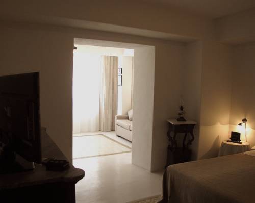 Imagen de la habitación del Hotel Santa Marina Antica Foresteria. Foto 16