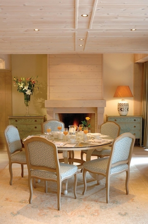 Imagen del bar/restaurante del Hotel Santa Marina Arachova Resort and Spa. Foto 5