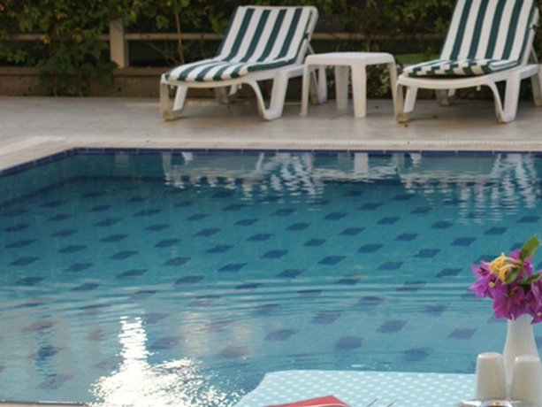 Imagen general del Hotel Santa Marina Deluxe. Foto 3