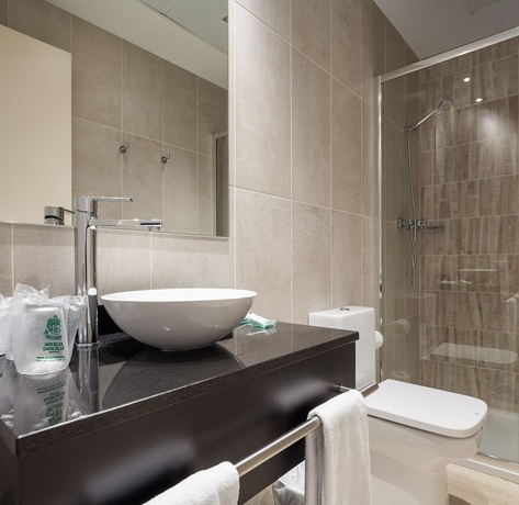 Imagen de la habitación del Hotel Santa Marta, EL BORN. Foto 12