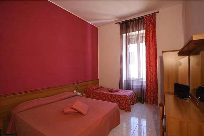 Imagen de la habitación del Hotel Santa Marta, Lucrino. Foto 13