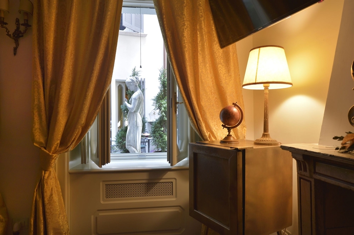 Imagen de la habitación del Hotel Santa Marta Suites. Foto 7