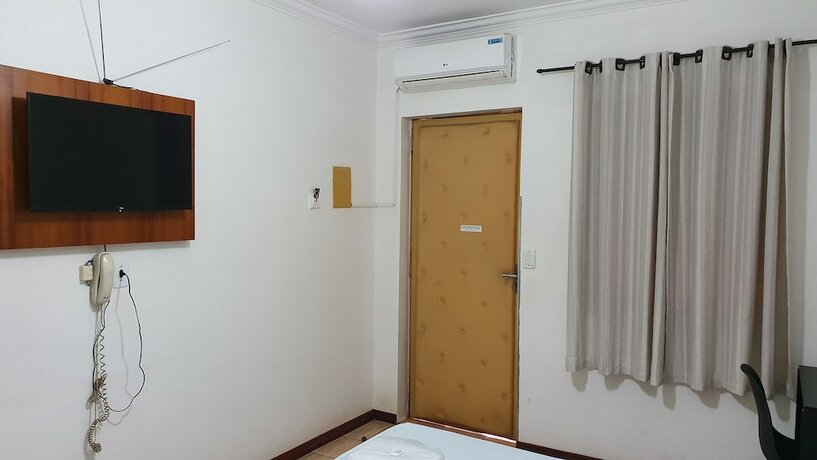 Imagen general del Hotel Santa M&ocirc;nica Mar&iacute;lia. Foto 4