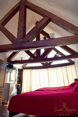 Imagen de la habitación del Hotel Santa Monica. Foto 21