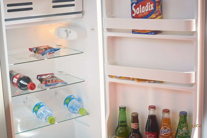 Imagen de la habitación del Hotel Santa Monica. Foto 22