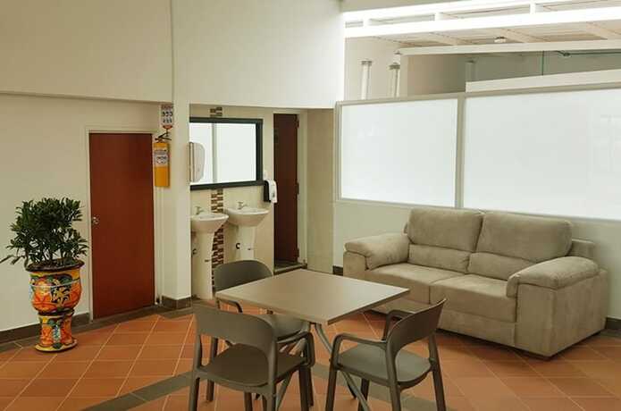 Imagen general del Hotel Santa Monica, Fusagasuga. Foto 1