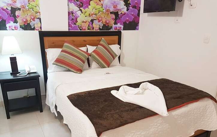 Imagen de la habitación del Hotel Santa Monica, Fusagasuga. Foto 13