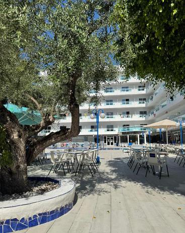 Imagen de los exteriores del Hotel Santa Monica Playa. Foto 8
