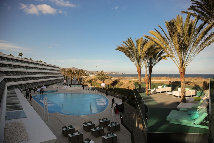 Imagen general del Hotel Santa Monica Suites. Foto 3