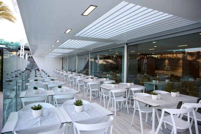 Imagen del bar/restaurante del Hotel Santa Monica Suites. Foto 10