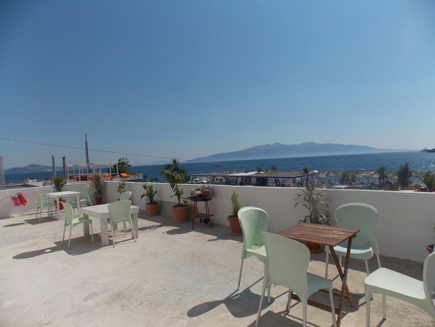Imagen del bar/restaurante del Hotel Santa Paola - In Sarand&euml; (kodrra). Foto 4