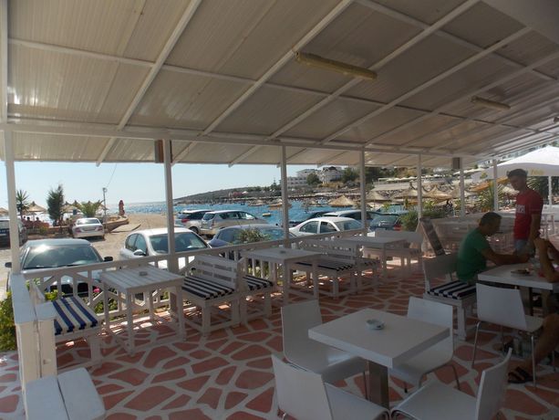 Imagen del bar/restaurante del Hotel Santa Paola - In Sarand&euml; (kodrra). Foto 6