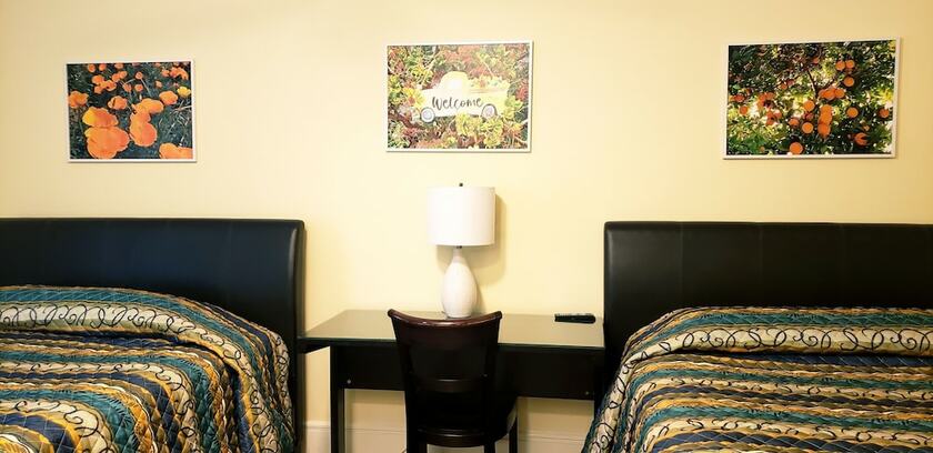 Imagen de la habitación del Hotel Santa Paula Inn. Foto 11