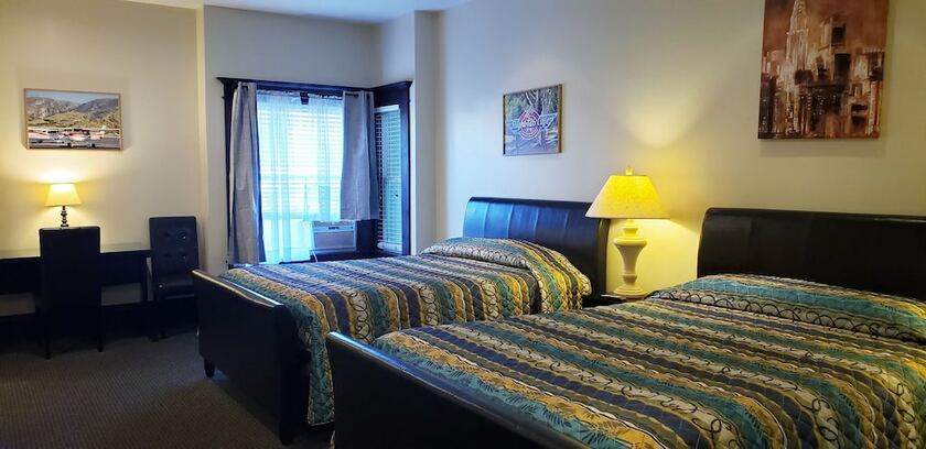 Imagen de la habitación del Hotel Santa Paula Inn. Foto 14