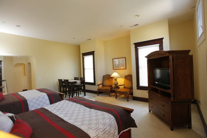 Imagen general del Hotel Santa Paula Inn. Foto 6