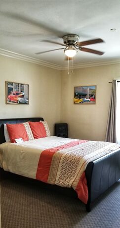 Imagen general del Hotel Santa Paula Inn. Foto 8