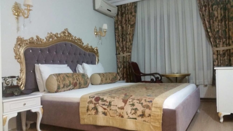 Imagen de la habitación del Hotel Santa Pera. Foto 8