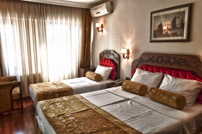 Imagen de la habitación del Hotel Santa Pera. Foto 11