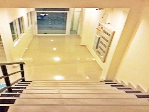 Imagen de los interiores del Hotel Santa Place. Foto 18