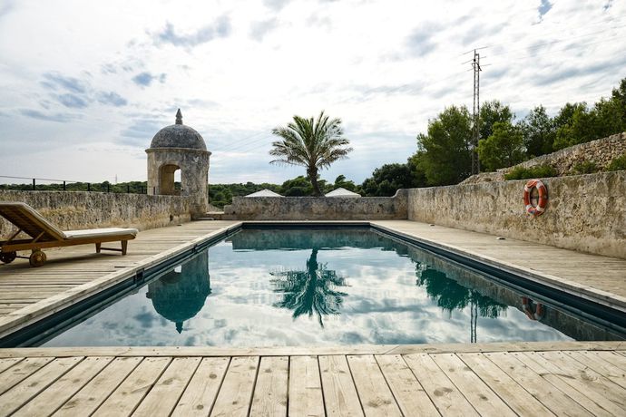 Imagen de la piscina del Hotel Santa Ponsa Fontenille Menorca. Foto 20
