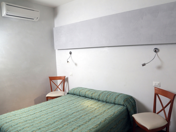 Imagen de la habitación del Hotel Santa Prassede. Foto 1