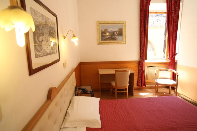 Imagen de la habitación del Hotel Santa Prassede. Foto 2