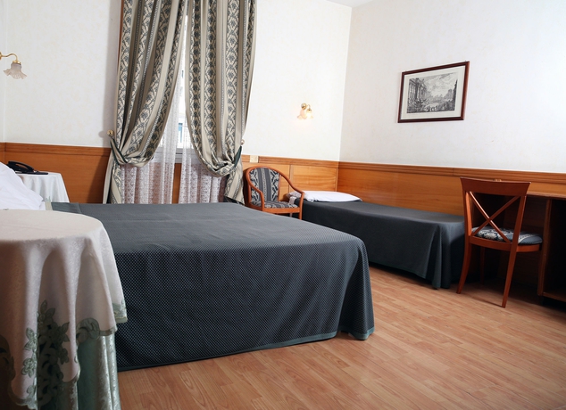 Imagen de la habitación del Hotel Santa Prassede. Foto 5