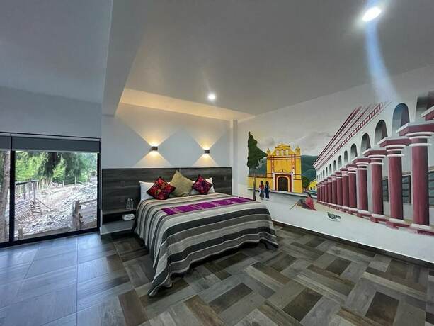 Imagen de la habitación del Hotel Santa Rosa Comitan. Foto 17