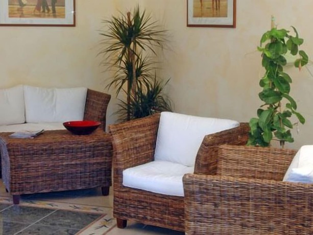 Imagen de los exteriores del Hotel Santa Rosa, Sangineto Lido. Foto 15