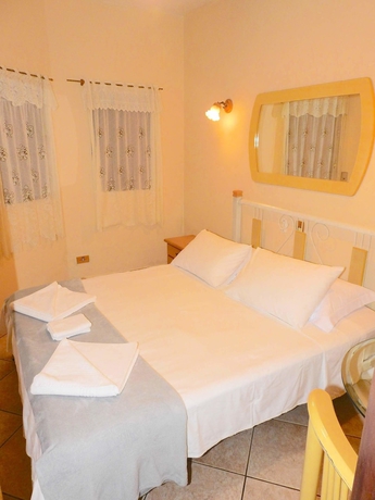 Imagen de la habitación del Hotel Santa Smart. Foto 3