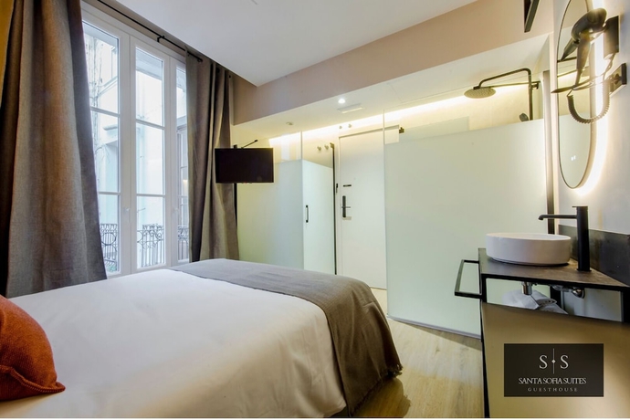 Imagen de la habitación del Hotel Santa Sofia Suites. Foto 15